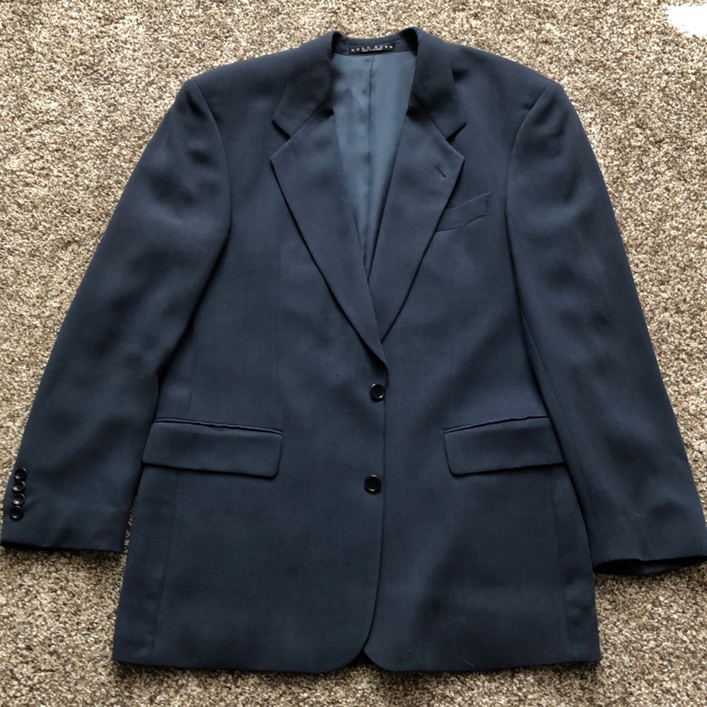 Hugo Boss blue men’s suit, jacket size 40 L and pants 31 x 36, made in Germany.